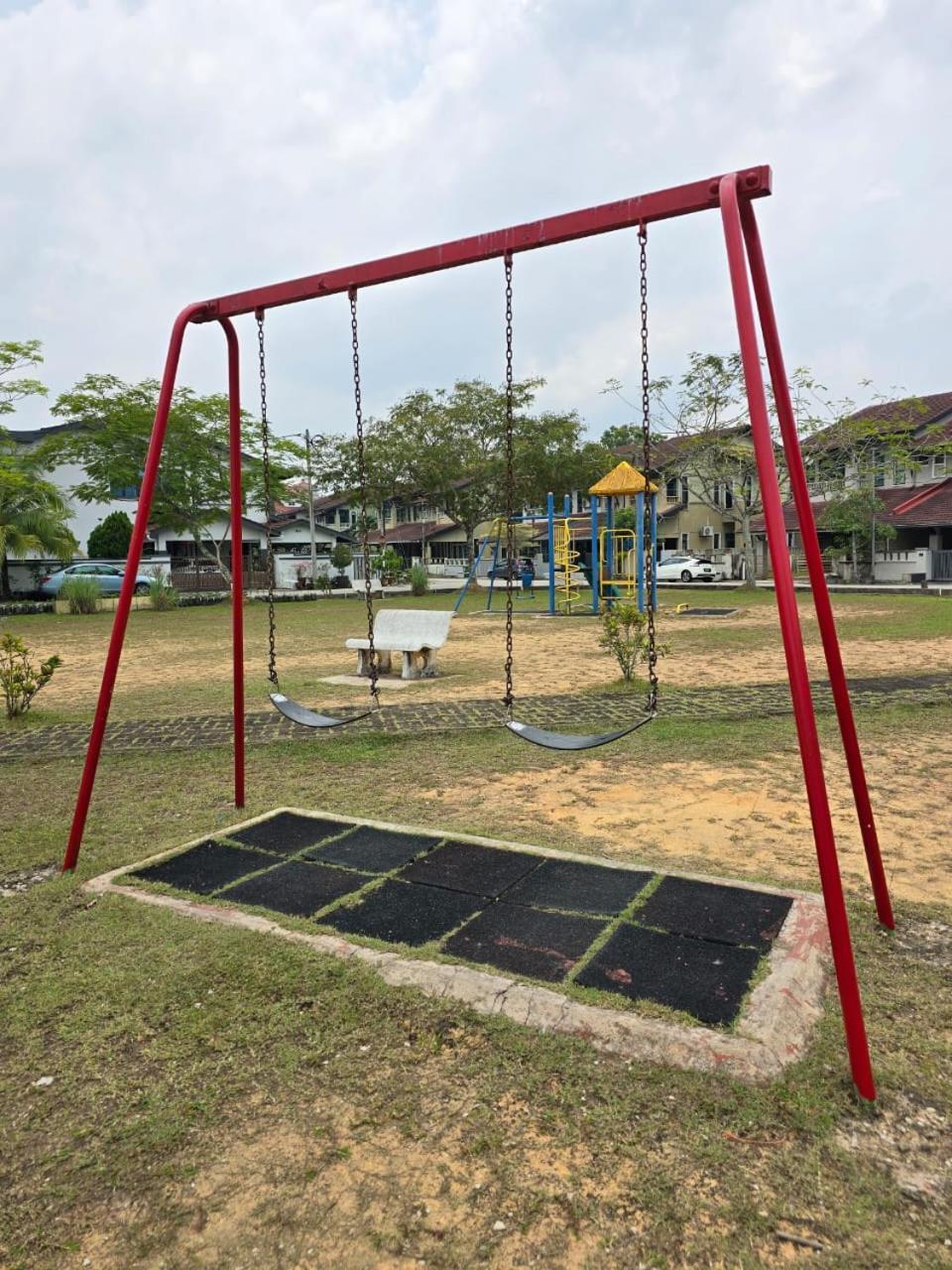 Spacious House In Mahkota By Iconique Holiday home Kuantan